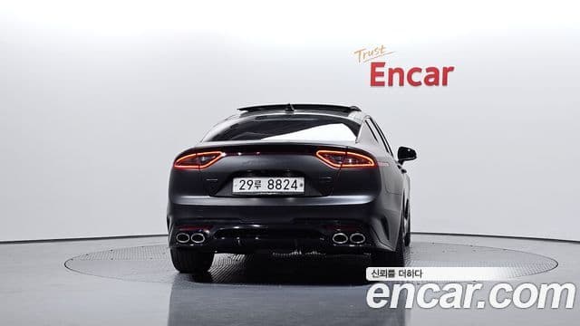 Kia Stinger 2018 — Şəkil 3/20