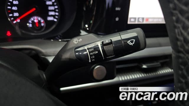 Kia K5 2021 — Şəkil 17/20