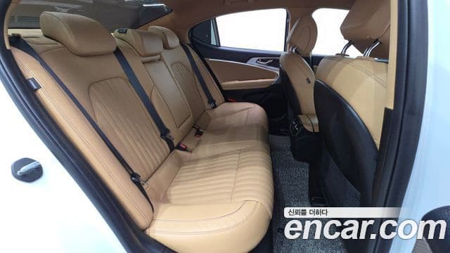Genesis G70 2021 — Şəkil 12/20
