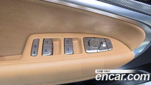 Genesis G70 2021 — Şəkil 25/31