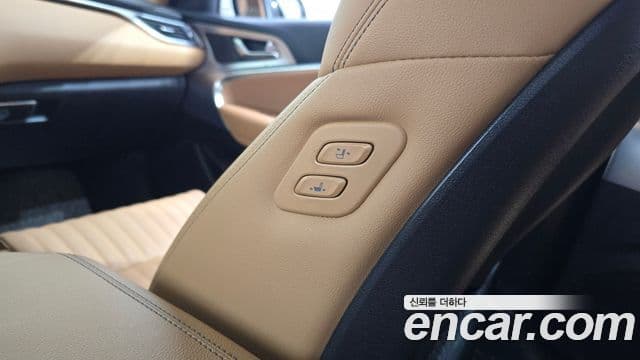Genesis G70 2021 — Şəkil 28/31