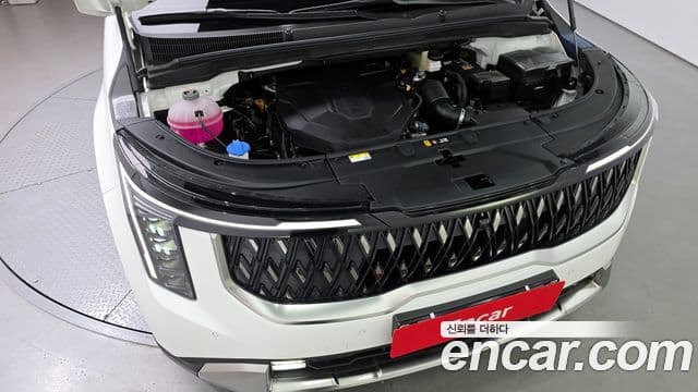 Kia Carnival 2025 — ფოტო 6/20