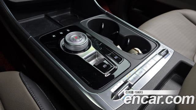 Kia Carnival 2025 — ფოტო 9/20