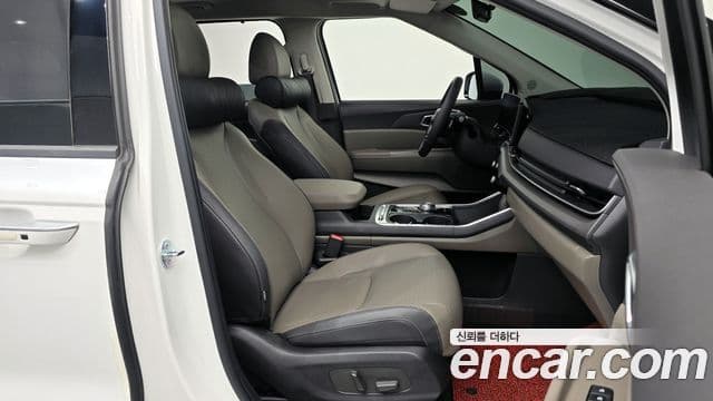 Kia Carnival 2025 — ფოტო 11/20
