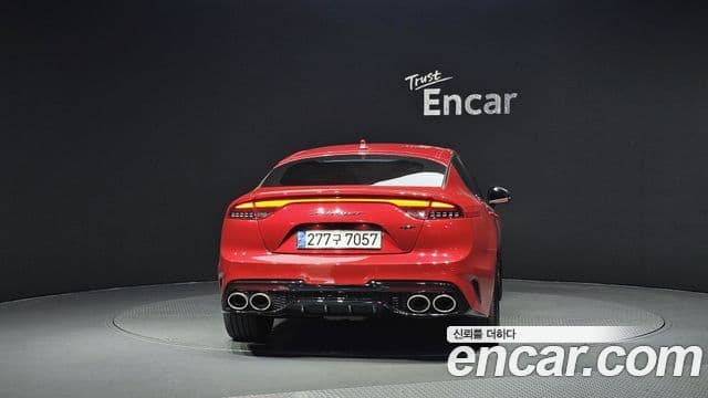 Kia Stinger 2021 — Фото 4/20