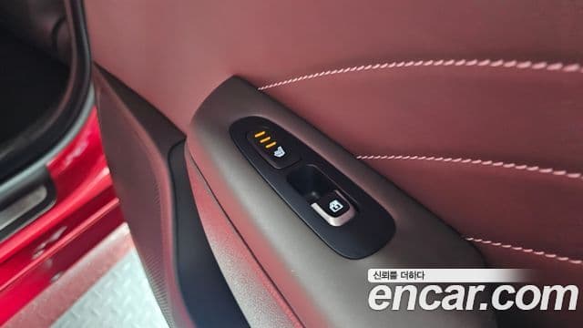 Kia Stinger 2021 — Фото 19/20