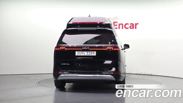 Kia Carnival 2022 — Фото 4/20