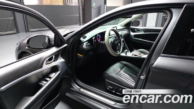 Genesis G70 2018 — Şəkil 10/20