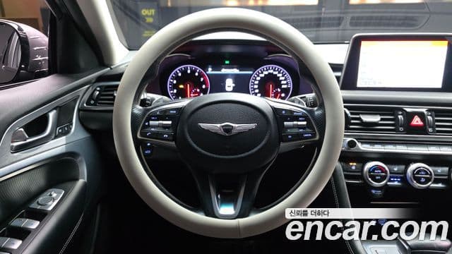 Genesis G70 2018 — Şəkil 13/20