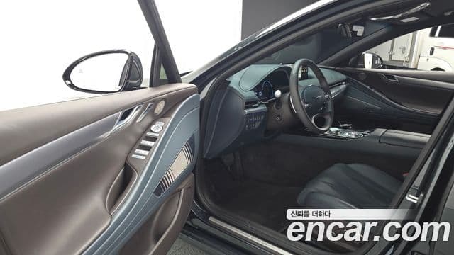 Genesis Electrified G80 2023 — ფოტო 11/20
