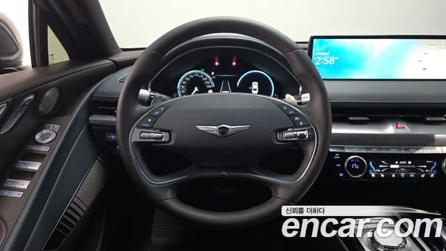 Genesis Electrified G80 2023 — ფოტო 13/20