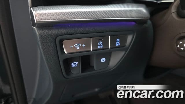 Genesis G80 2023 — ფოტო 22/36
