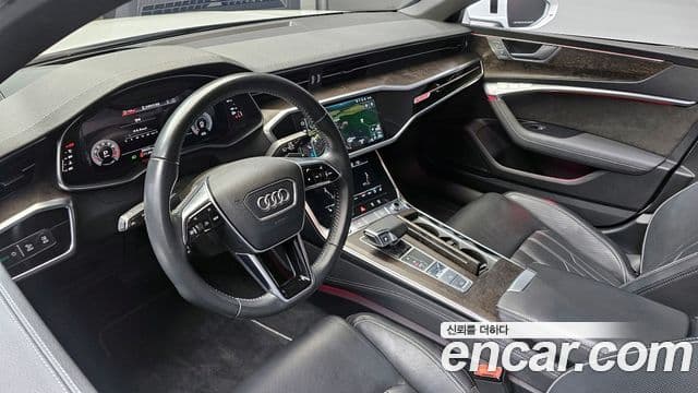 Audi A7 2020 — ფოტო 19/20