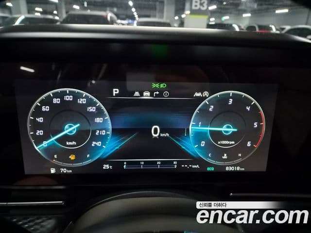 Kia Carnival 2022 — Şəkil 2/34