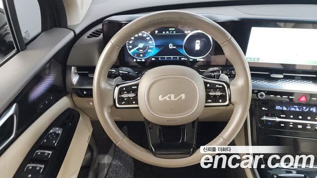 Kia Carnival 2022 — Şəkil 29/34