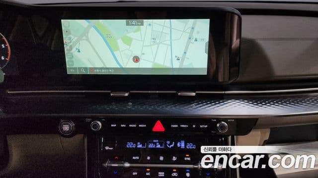 Kia Carnival 2022 — Şəkil 13/34