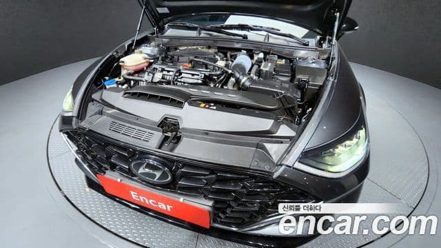 Hyundai Sonata 2023 — ფოტო 6/20