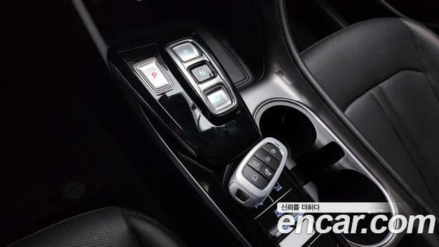 Hyundai Sonata 2023 — ფოტო 9/20