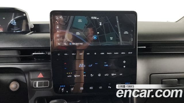 Hyundai Staria 2021 — ფოტო 13/20