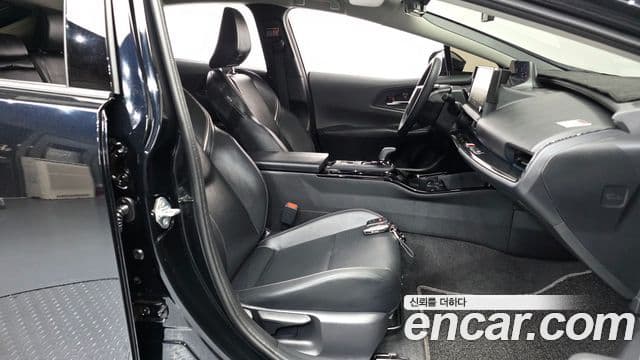 Toyota Prius 2025 — Photo 27/30