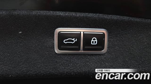 Genesis G80 2022 — ფოტო 17/32