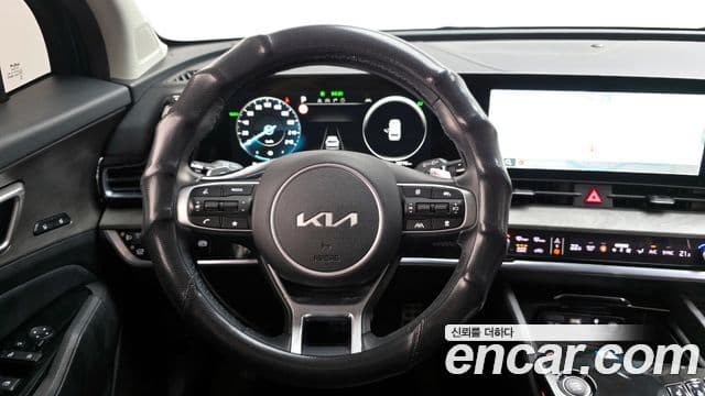 Kia Sportage 2022 — Фото 12/20