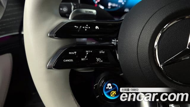 Mercedes-Benz AMG GT 2022 — Photo 12/35