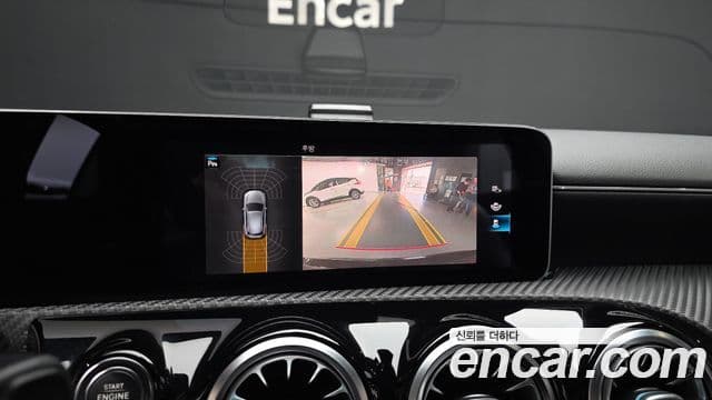 Mercedes-Benz A-Class 2019 — ფოტო 15/20
