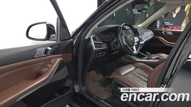 BMW X7 2020 — Şəkil 10/20