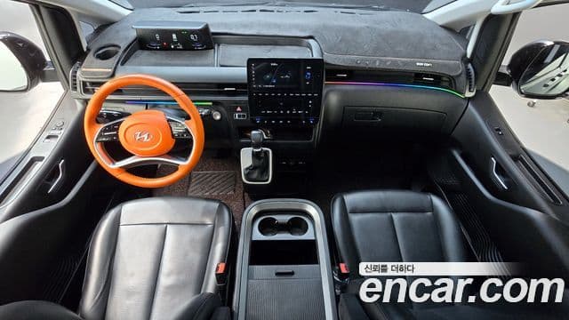 Hyundai Staria 2021 — ფოტო 7/20
