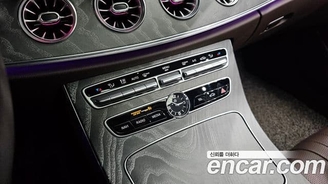 Mercedes-Benz CLS-Class 2019 — Фото 19/20