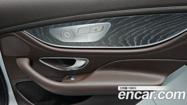 Mercedes-Benz CLS-Class 2019 — Photo 20/31