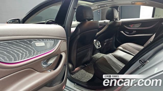 Mercedes-Benz CLS-Class 2019 — Photo 11/31