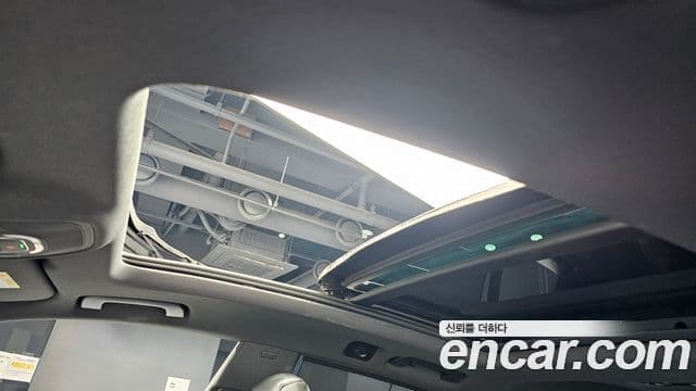 Audi Q8 2021 — Photo 17/20