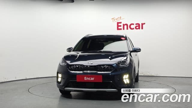 Kia Niro 2021 — ფოტო 3/20