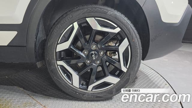 Kia Seltos 2023 — Şəkil 5/20