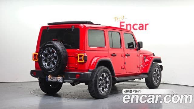 Jeep Wrangler 2024 — ფოტო 2/20