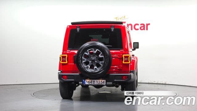 Jeep Wrangler 2024 — ფოტო 4/20