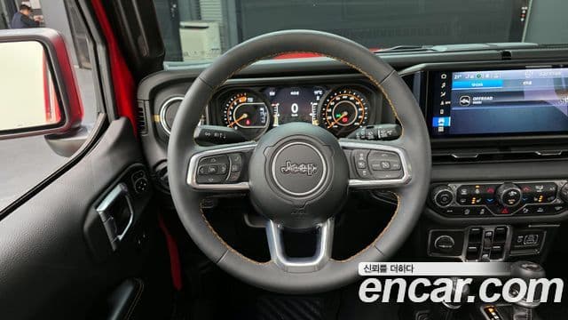 Jeep Wrangler 2024 — Şəkil 13/20