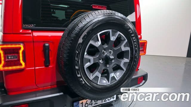 Jeep Wrangler 2024 — ფოტო 20/20