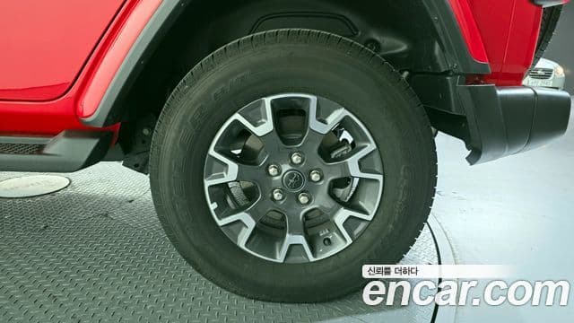 Jeep Wrangler 2024 — Photo 28/31