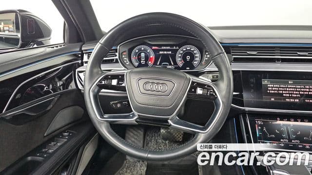 Audi A8 2020 — ფოტო 11/20