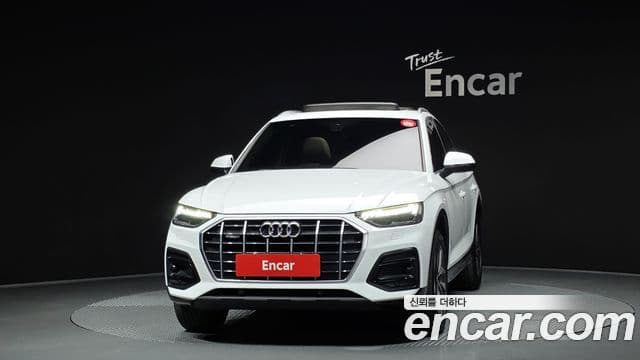 Audi Q5 2022 — ფოტო 3/20
