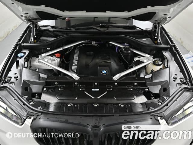BMW X5 2023 — ფოტო 10/20