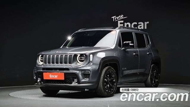 Jeep Renegade 2023 — ფოტო 1/20