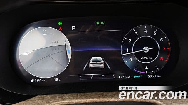 Kia K5 2021 — ფოტო 8/20