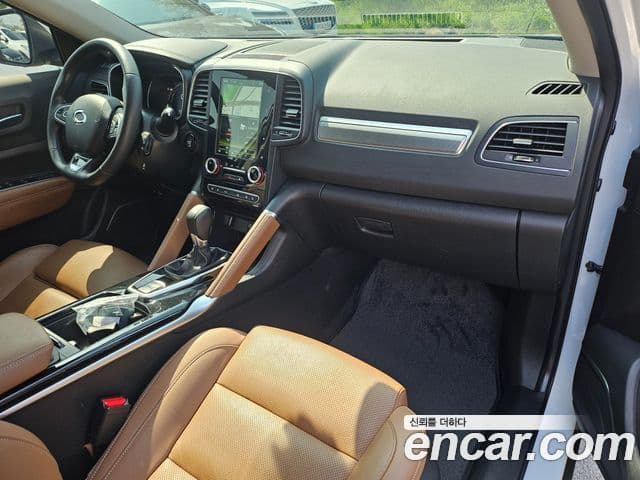 Renault Samsung QM6 2020 — ფოტო 16/20