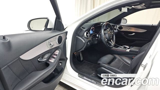 Mercedes-Benz C-Class 2021 — Şəkil 10/20