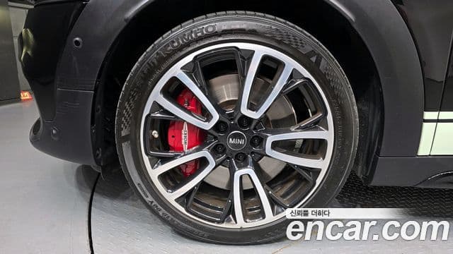 Mini Cooper S Countryman 2021 — ფოტო 5/20