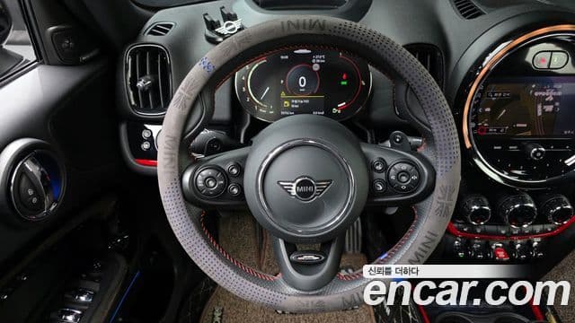 Mini Cooper S Countryman 2021 — ფოტო 14/20